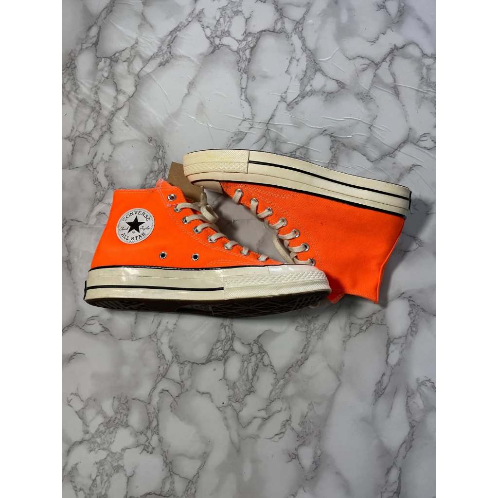 SEPATU CONVERSE ORANGE ORIGINAL