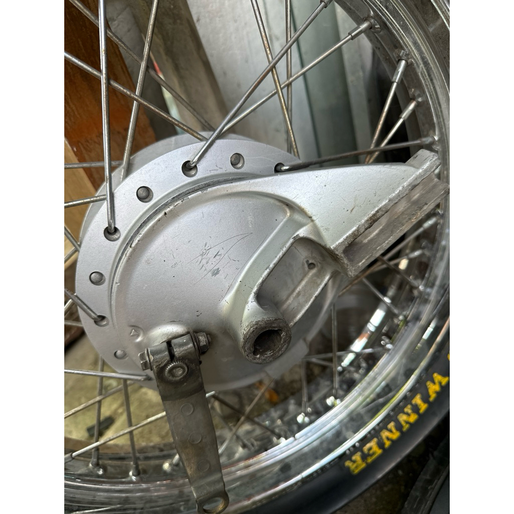 tromol belakang mp mono ory copotan