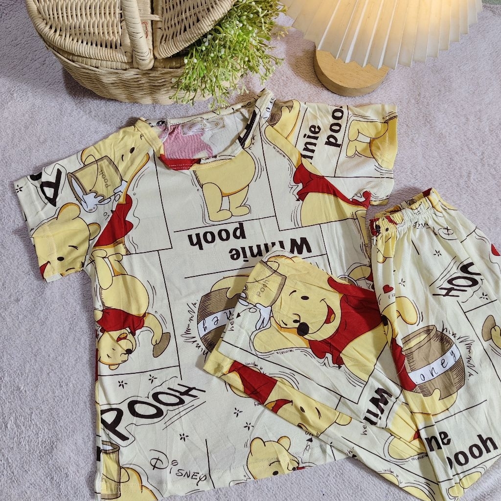 CP ANAK LEISURE WEAR USIA 4-6TAHUN Motif winnie the pooh setelan piyama leisure wear one set piyama 