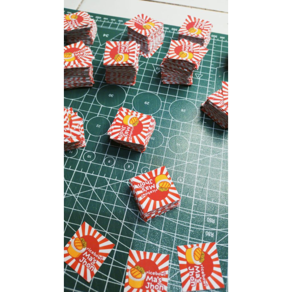 

Custom Sticker Label Produk