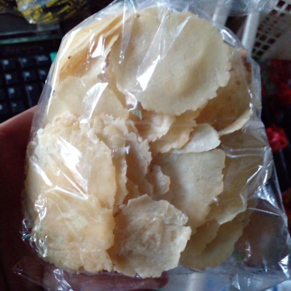 

keripik emping belinjo melinjo 50 g 100g