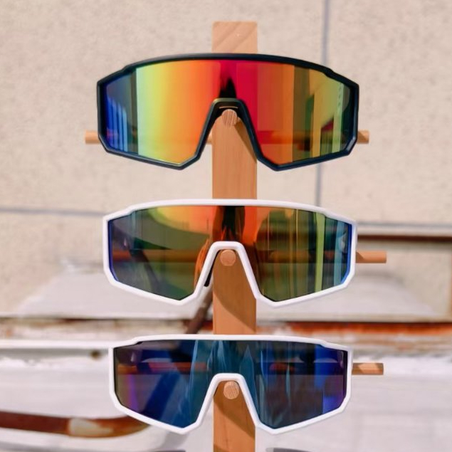 Kacamata Hitam Sepeda Olahraga Pria Wanita Kacamata Sport Outdoor UV400