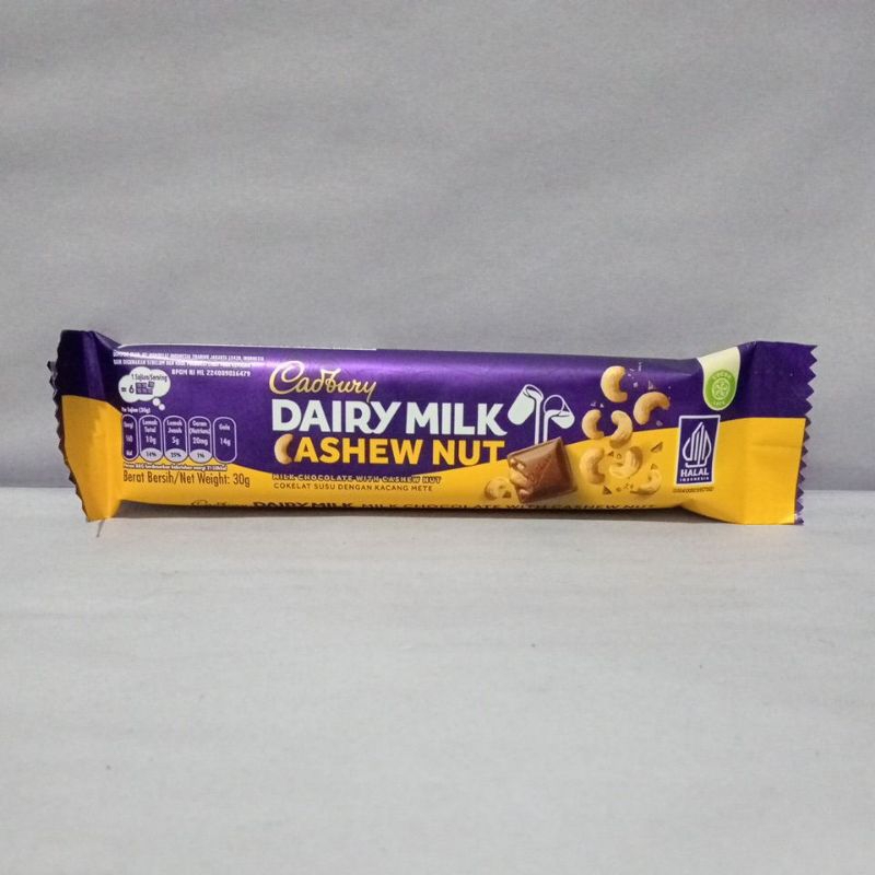 

Cadbury Dairy Milk Cashew Nut 30g