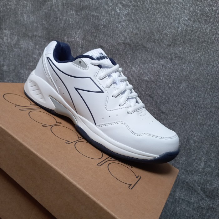 Best Deals Sepatu Tenis Diadora Lott0 Original. Sepatu Olahraga Tennis Lapangan Pria. Iklan