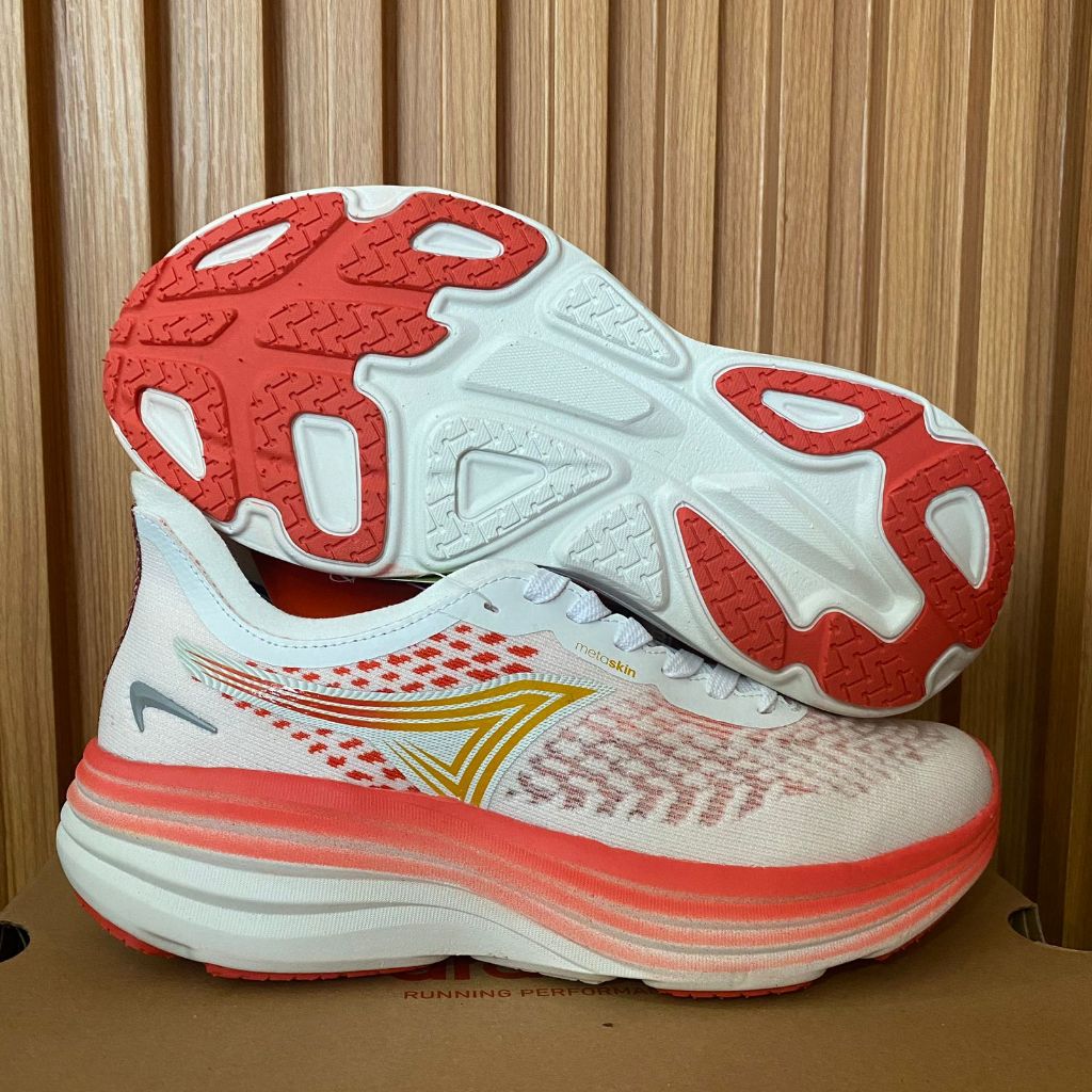 [GoBIG] Sepatu Running Infinity Helios White Cherry ARDILES