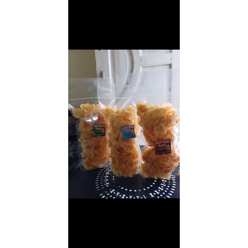 

Kripik Pispok Renyah Ga Cape Ngunyah Rasa Pedas BY SNACK DATIN JHODA 500gr