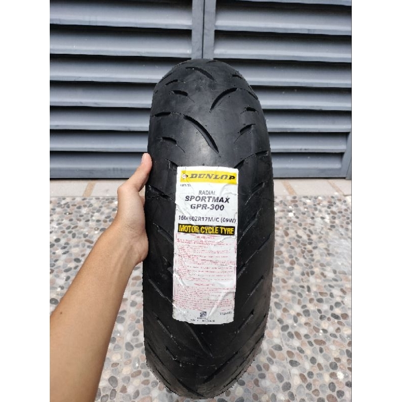 PROMO BAN LUAR IMPOR DUNLOP RADIAL SPORTMAX 160/60-17 TUBELESS TIPE GPR-300 BARANG IMPORT MADE IN JA