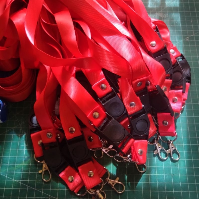 

Tali Lanyard Custom/Tali ID Card Merah Maroon
