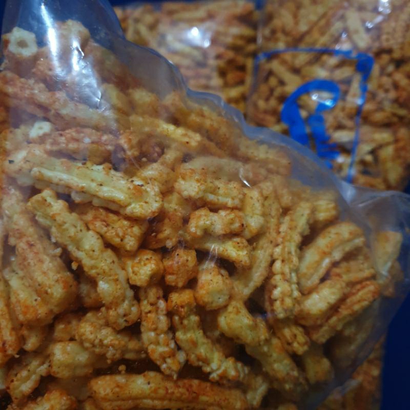 

KERUPUK MANGGAR PEDAS 1BAL / 850G | KERUPUK AKAR KELAPA