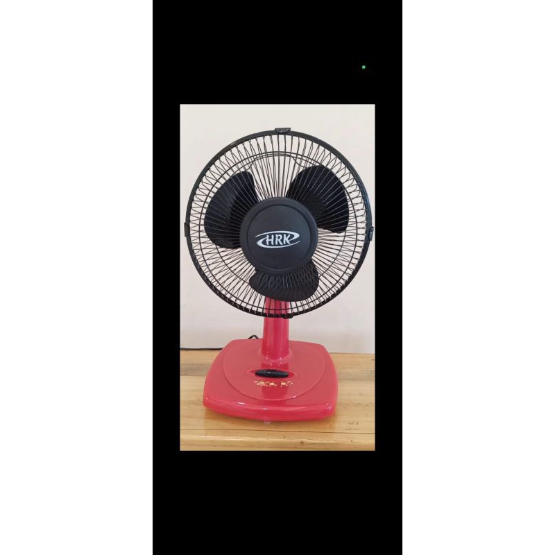 Kipas Angin Meja 10" HRK