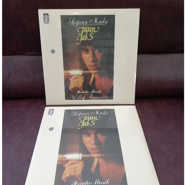 VINYL PIRINGAN HITAM IWAN FALS - SARJANA MUDA