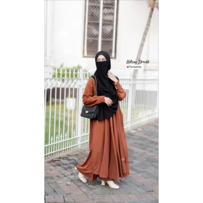 HILWA DRESS BY KHUMAZ