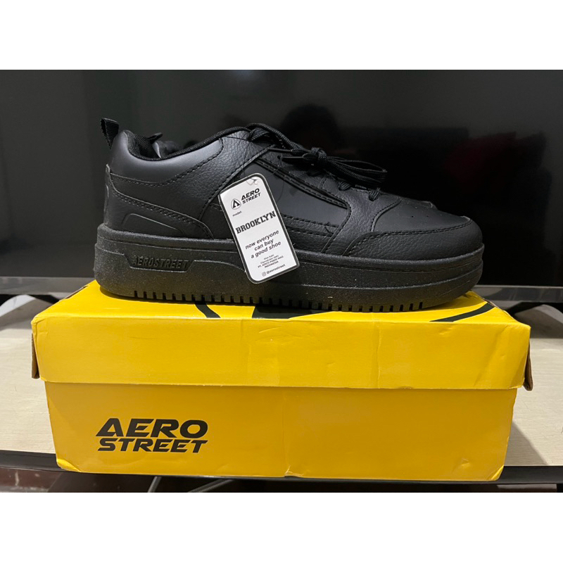 Sepatu Aerostreet Brooklyn black size 44