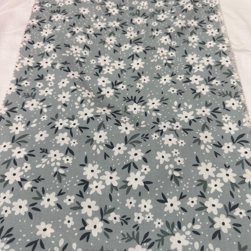 Kain Katun Rayon Motif Bunga Kecil kecil | Katun Rayon Motif Meteran