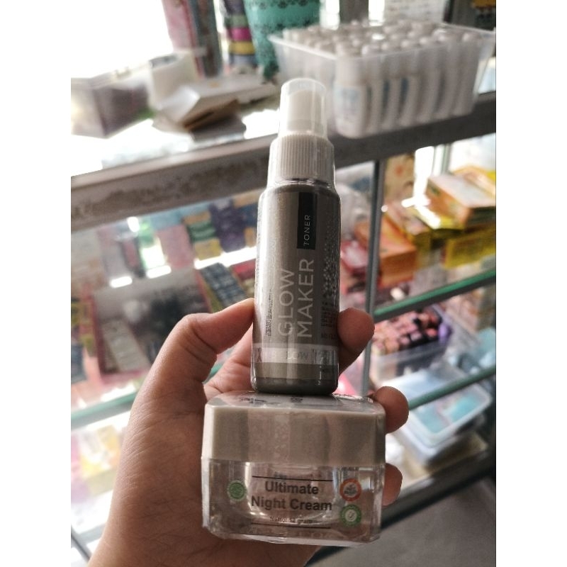TONER GLOW MAKER MS GLOW DAN CREAM MALAM ULTIMATE MS GLOW
