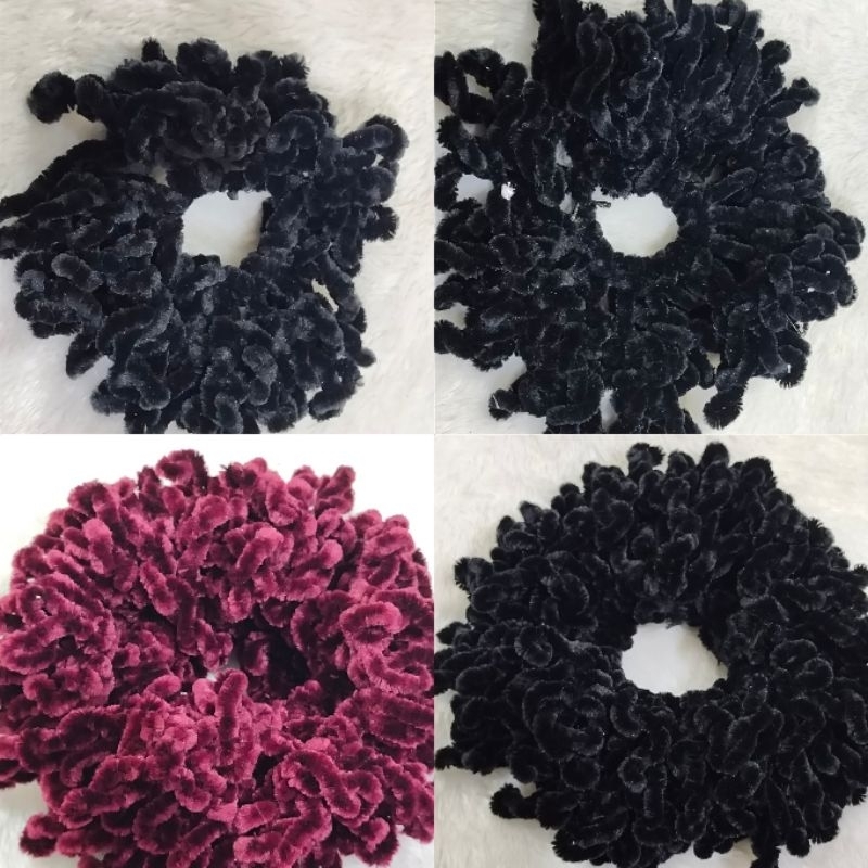 Ikat rambut ubur-ubur