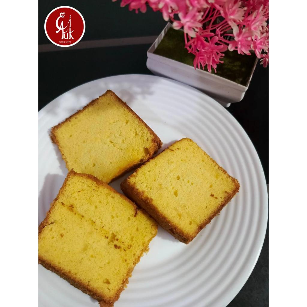 

Bolu / Cake, Tape , Bolu Tape - Isi 3 atau 6 Pcs