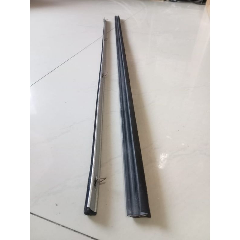 Karet Kaca Lis Pintu/weather strip Futura/T120SS/ Carry Extra