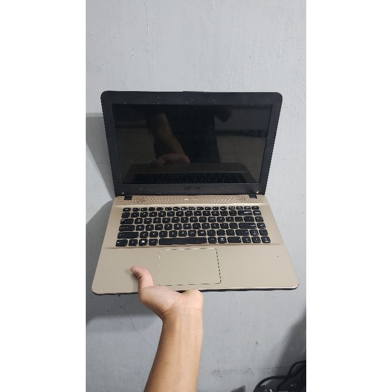 Laptop asus X441M intel Celeron N4020/8GB/SSD128GB/14 Inch Mulus Murah
