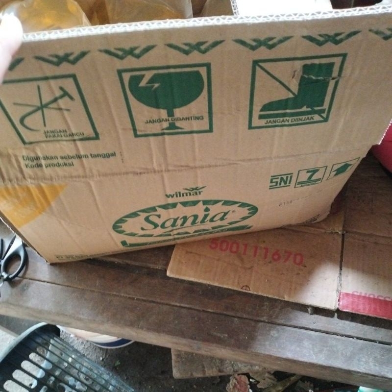 

ready stok terbatas Sania 2 liter