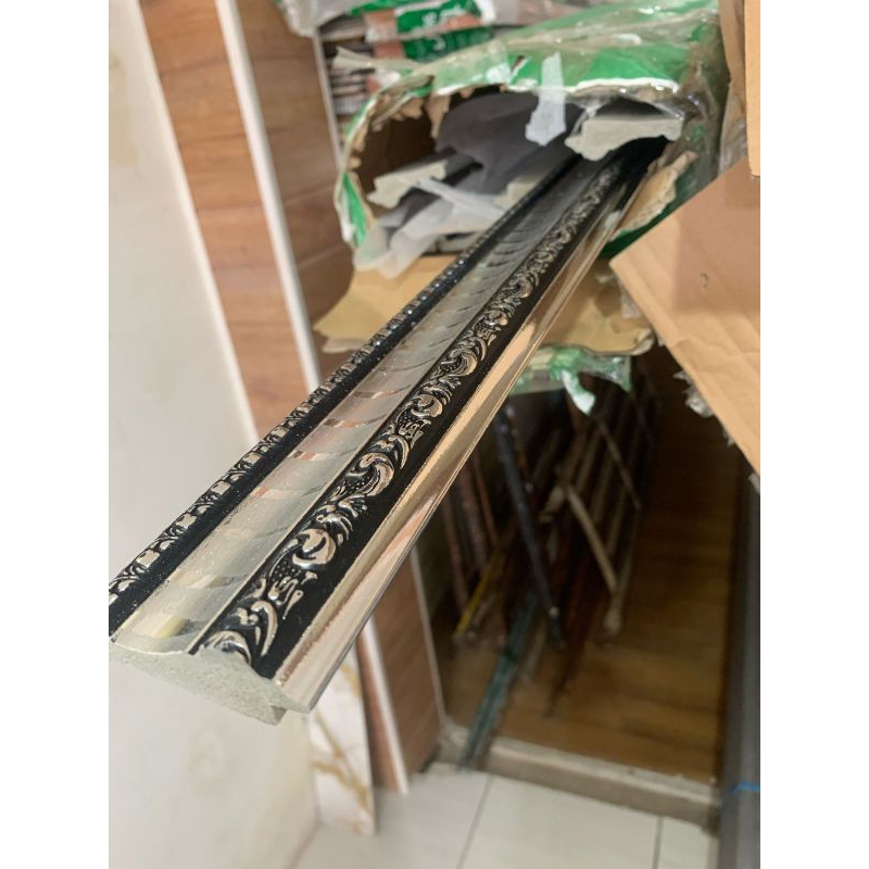 List Figura Silver  Sudut Plafon PVC 6 cm
