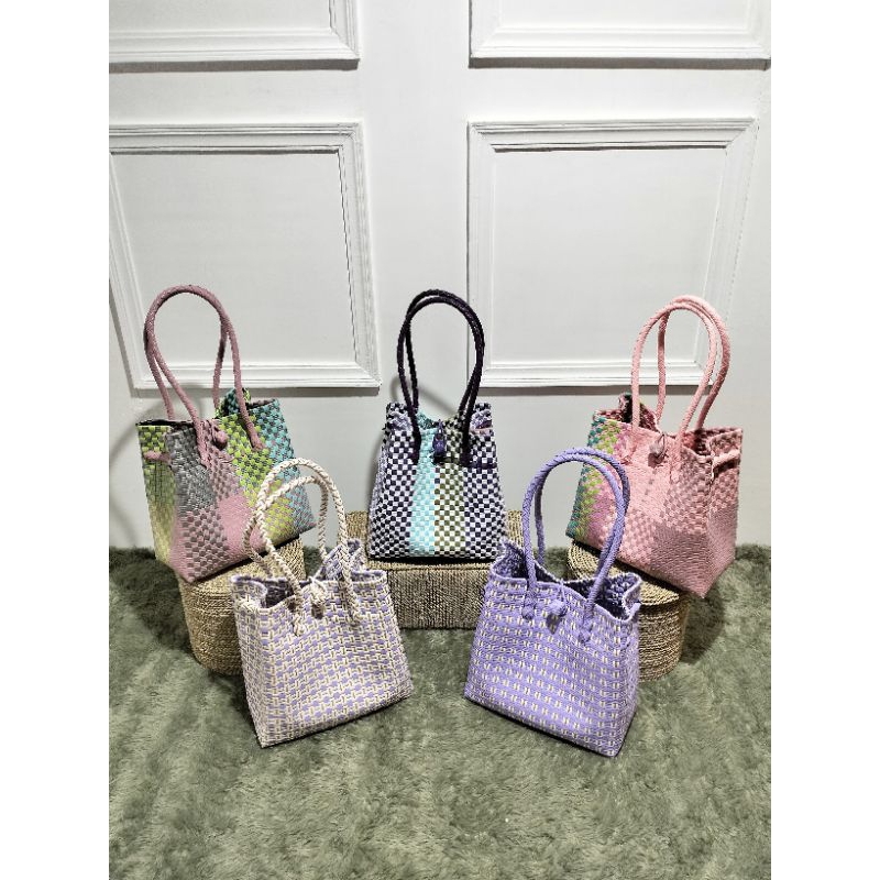 READY Tas Anyaman Plastik Jali Size M