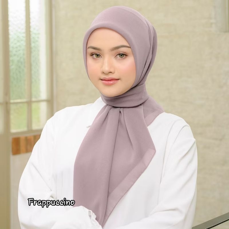 HIJAB PARIS JADUL VARISHA RED ROSE