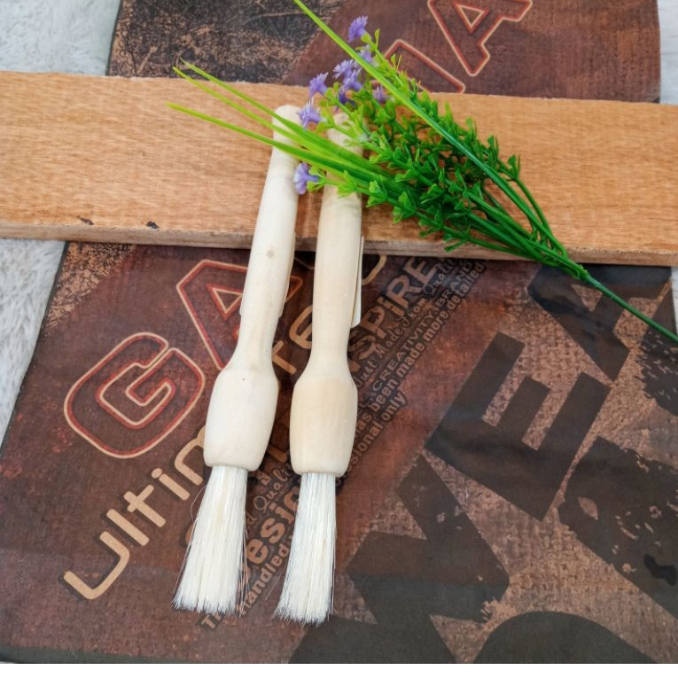 

Kuas kue kecil brush tipis