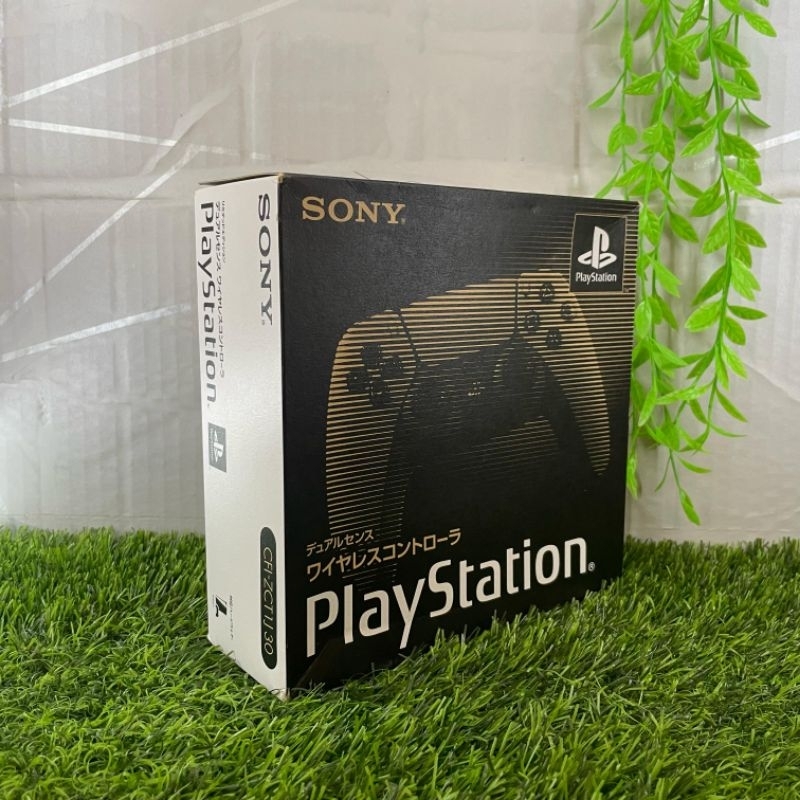 DualSense PS5 Original 30th Anniversary