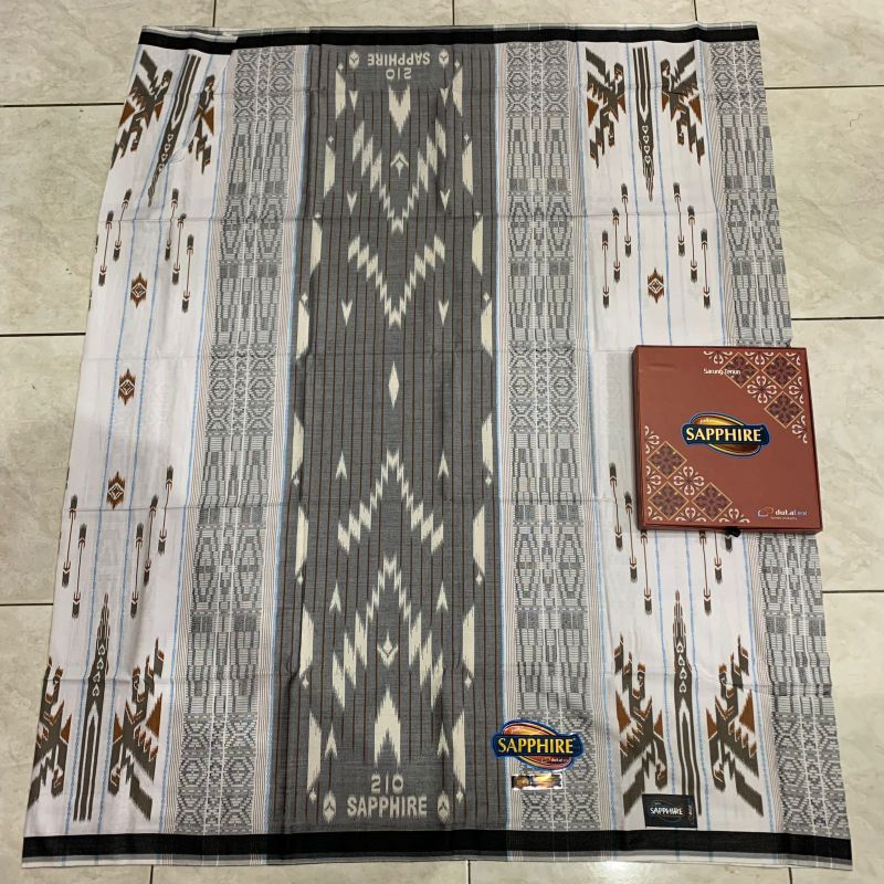 Sarung Sapphire Exclusive Dobby Tipe SDK