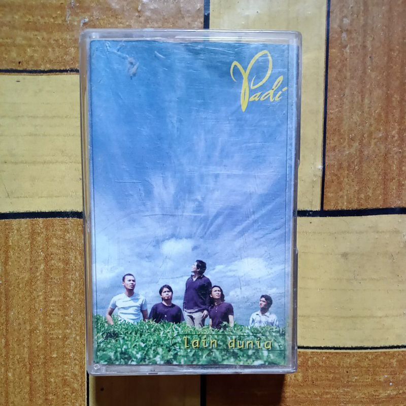 KASET PITA PADI LAIN DUNIA
