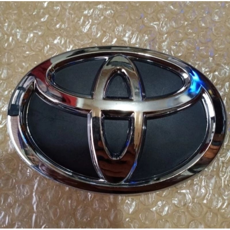 emblem logo gril depan avanza grand dan rush 2019