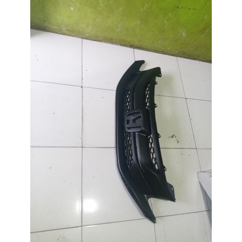 grill mobilio rs facelift