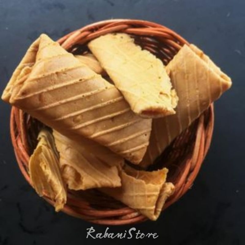

Kue Semprong Lipat / Kue Semprong Dompet Rasa Kacang