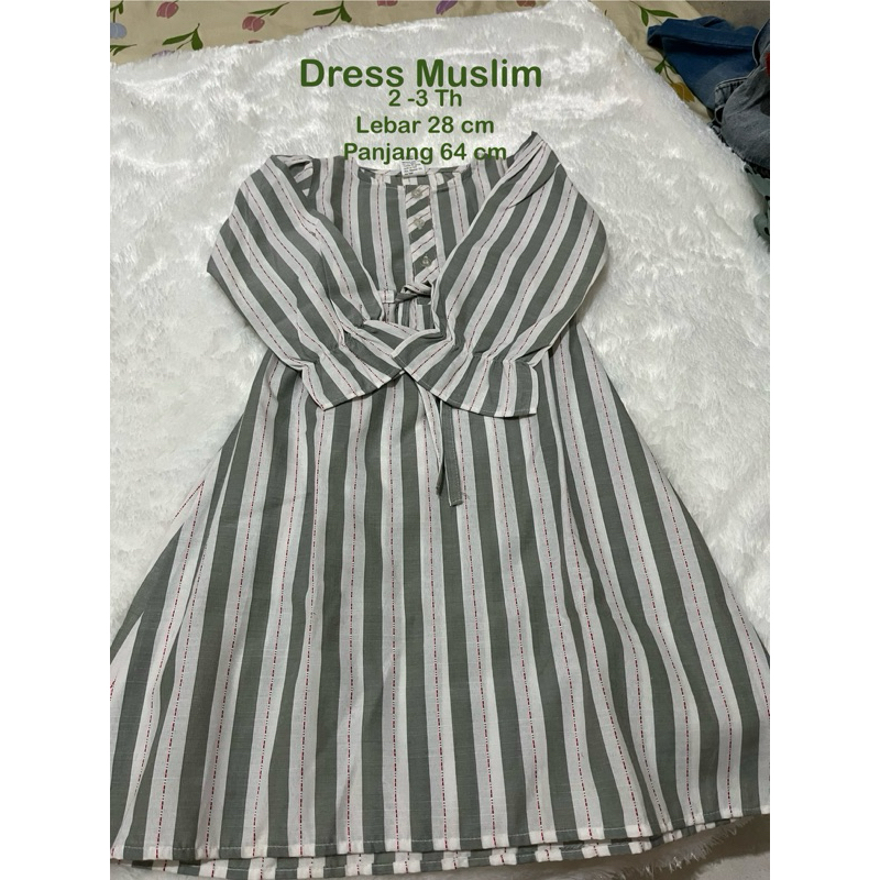 preloved dress muslim anak perempuan