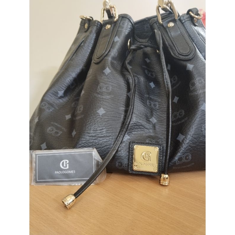 Paolo Gomes Black Medium Size VVGC