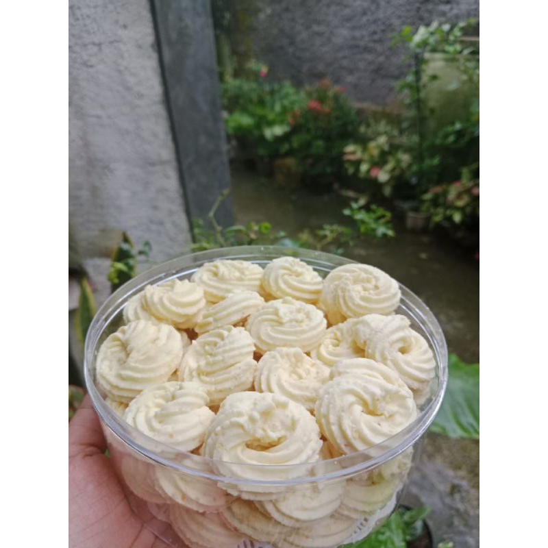 

KUE SAGU KEJU TOPLES 500GR FRESHLY MADE BY ORDER