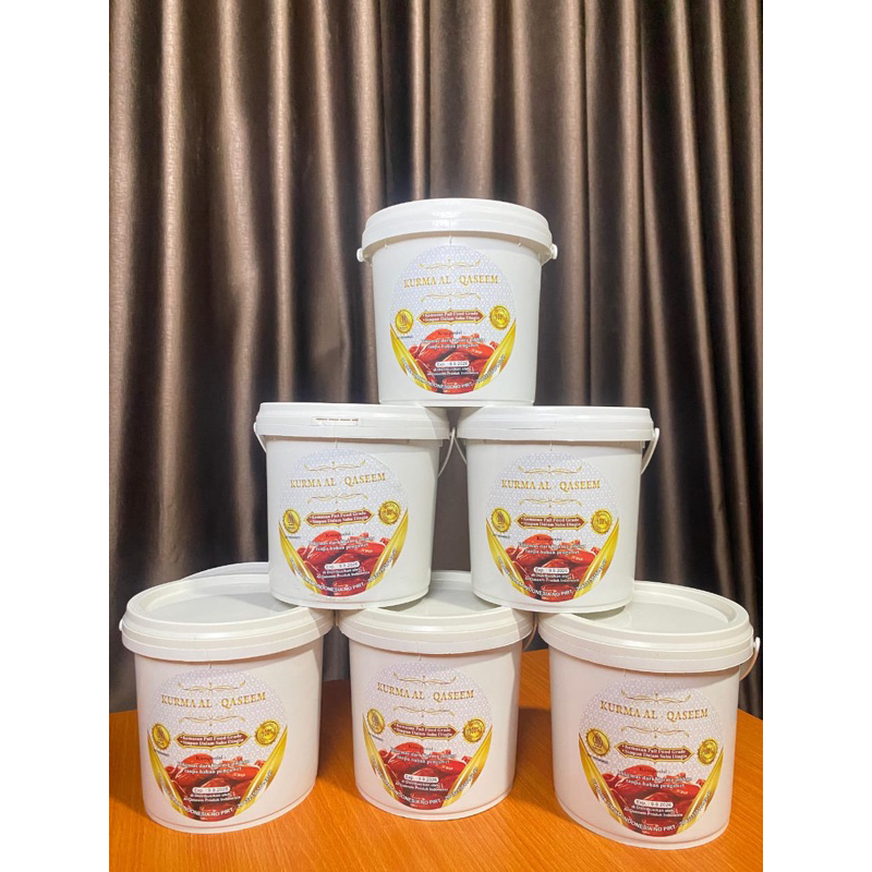 

Kurma Al QASEEM 500 gr - Kurma Premium-Kurma Ember Arab Saudi