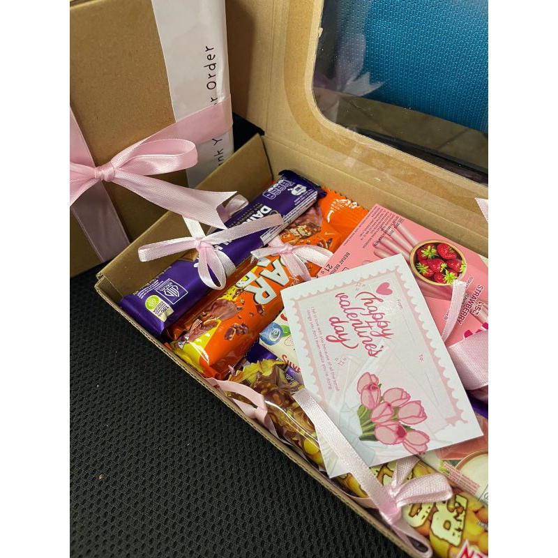 

Hampers Ulang tahun/Gift untuk pasangan