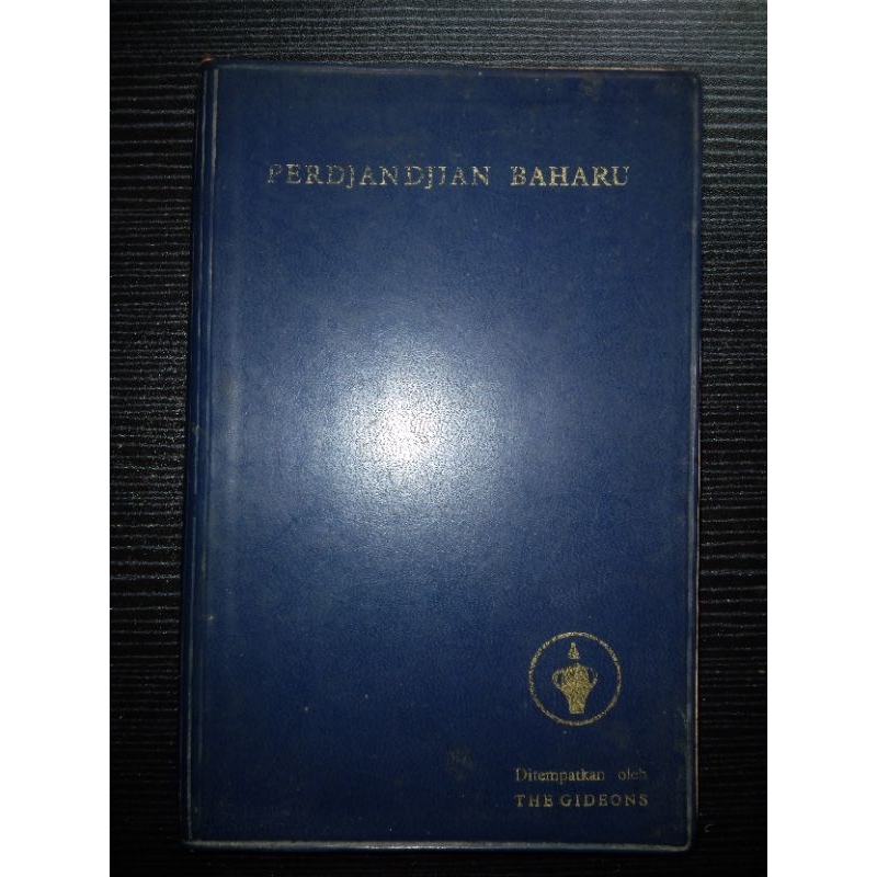 Buku jadul Perdjandjian Baharu
, buku lawas