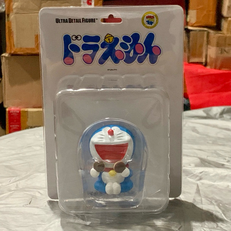UDF 229 Doraemon Likes Dorayaki Ultra Detail Figure Makan Dorayaki
