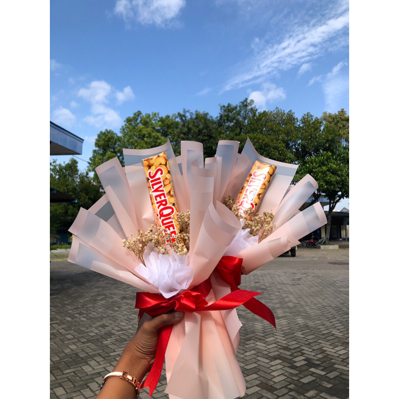 

Bouquet Single Chocolate [Bucket Coklat silverqueen single]