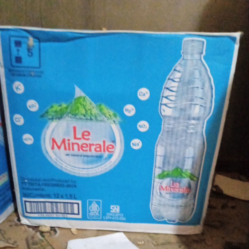 

Le Minerale 1,5 Liter (isi 12)