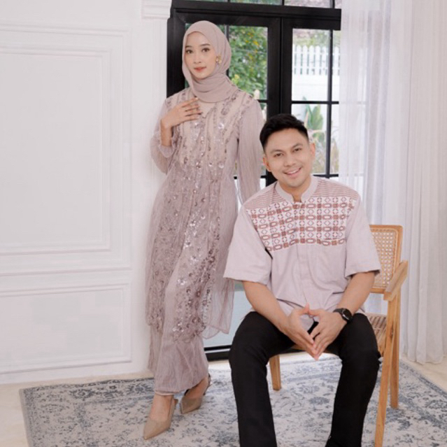 Delova Wardrobe - COUPLE GAIA Payet Exclusive