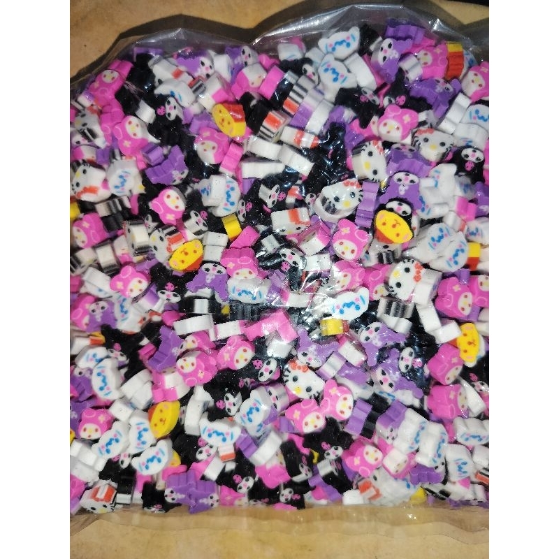 

1 kg PENGHAPUS MINI CAMPUR KARAKTER