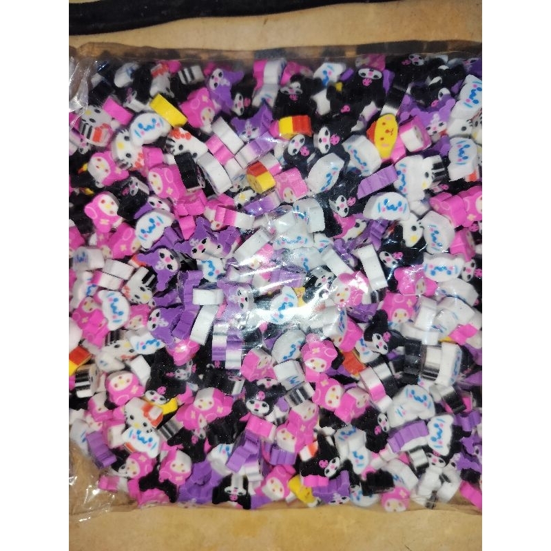 

Ay00! 1 kg PENGHAPUS MINI CAMPUR KARAKTER