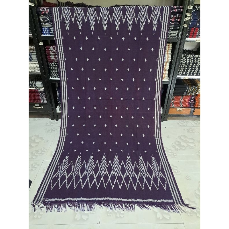 KAIN TENUN MOTIF CEMARA UNGU