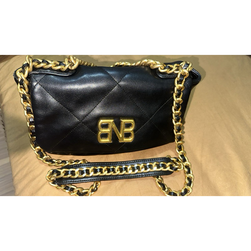 preloved BNB bag