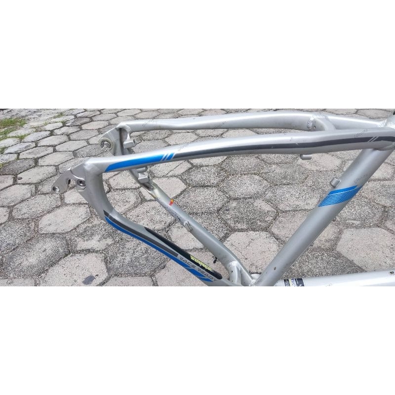 Frame THRILL AGENT XC 2.0