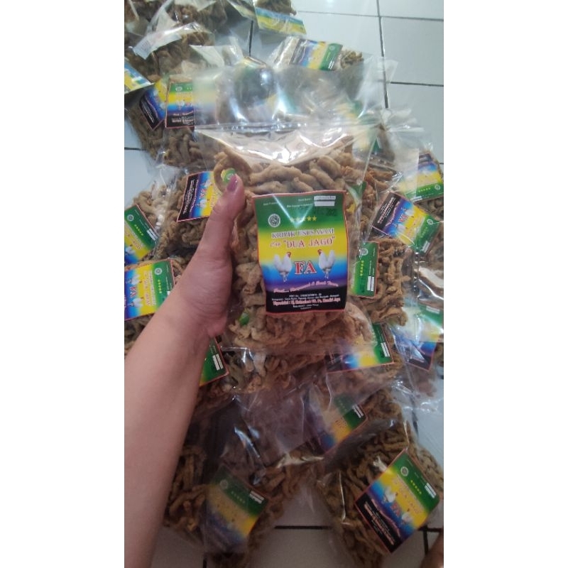 

kripik usus ayam cap "dua jago